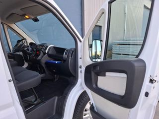 Voertuigafbeelding 38