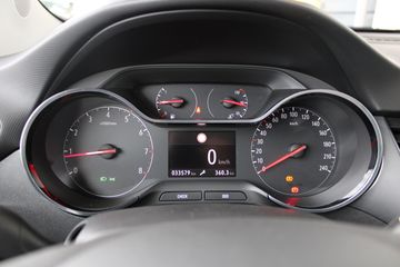 Voertuigafbeelding 21