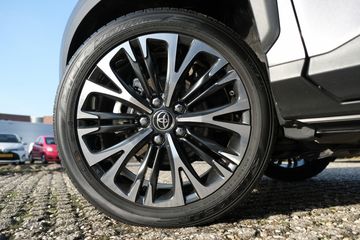 Voertuigafbeelding 8