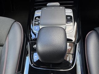 Voertuigafbeelding 24