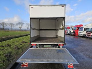 Voertuigafbeelding 10