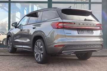 Voertuigafbeelding 3