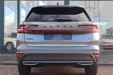 Voertuigafbeelding 5