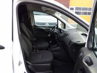 Voertuigafbeelding 9