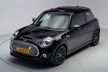 Voertuigafbeelding 12