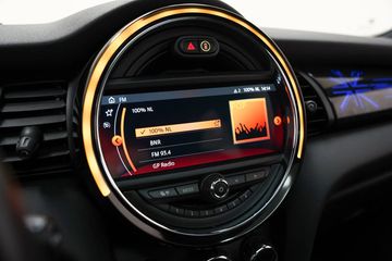 Voertuigafbeelding 24