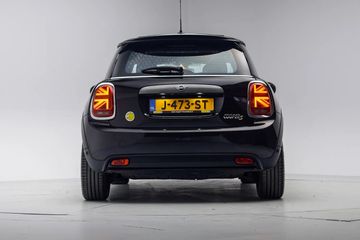 Voertuigafbeelding 32