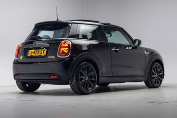 Voertuigafbeelding 35