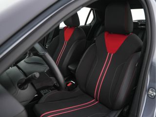 Voertuigafbeelding 8