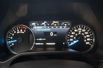 Voertuigafbeelding 13