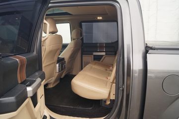 Voertuigafbeelding 7