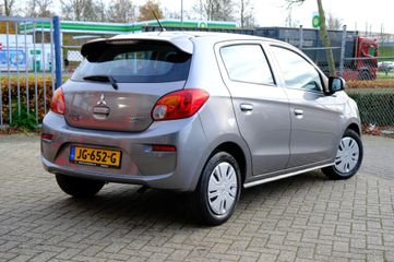 Voertuigafbeelding 2