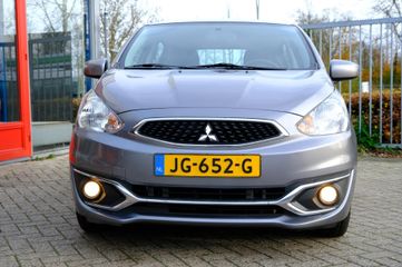 Voertuigafbeelding 6