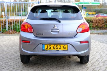 Voertuigafbeelding 7