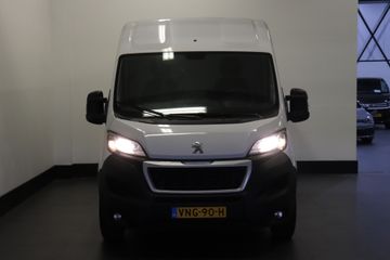 Voertuigafbeelding 5