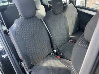 Voertuigafbeelding 15