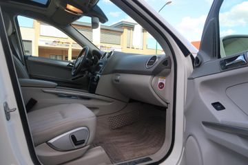 Voertuigafbeelding 26