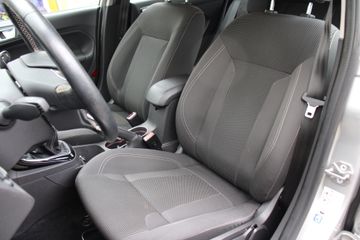 Voertuigafbeelding 24