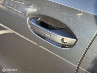 Voertuigafbeelding 17