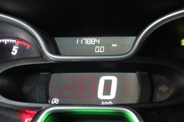 Voertuigafbeelding 6