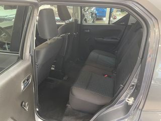 Voertuigafbeelding 18