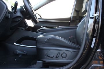 Voertuigafbeelding 7