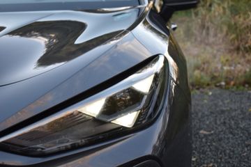 Voertuigafbeelding 6