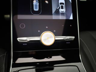 Voertuigafbeelding 8