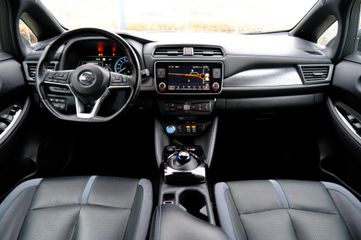 Voertuigafbeelding 10