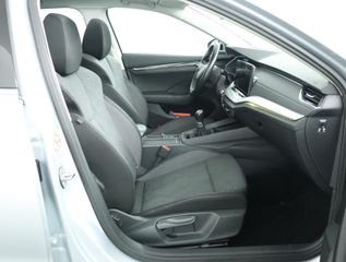 Voertuigafbeelding 21