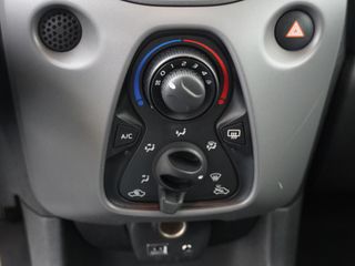 Voertuigafbeelding 25