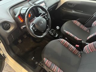 Voertuigafbeelding 5