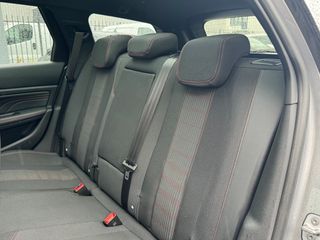 Voertuigafbeelding 32