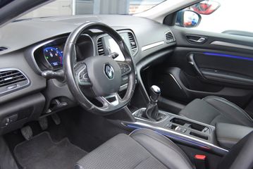 Voertuigafbeelding 16