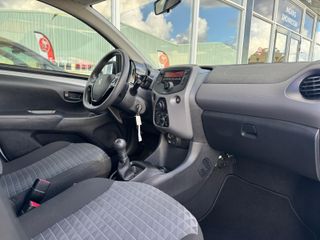 Voertuigafbeelding 19