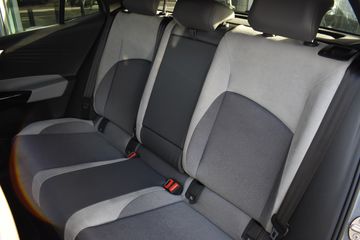 Voertuigafbeelding 16