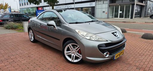 Voertuigafbeelding 4