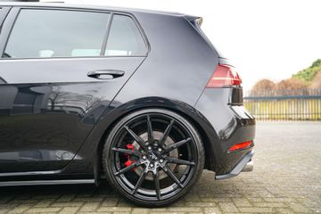 Voertuigafbeelding 19