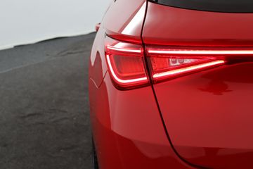 Voertuigafbeelding 37