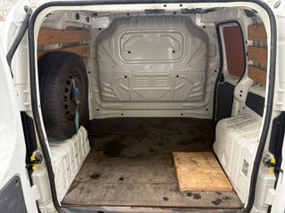 Voertuigafbeelding 8