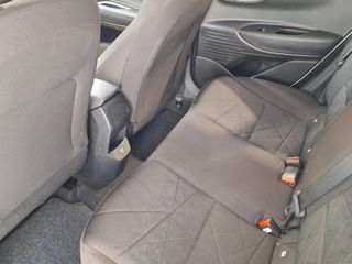 Voertuigafbeelding 5