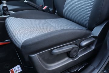 Voertuigafbeelding 13