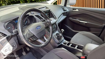 Voertuigafbeelding 8