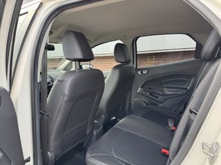 Voertuigafbeelding 10