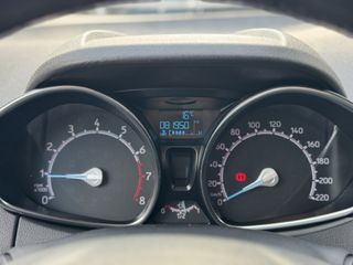 Voertuigafbeelding 14