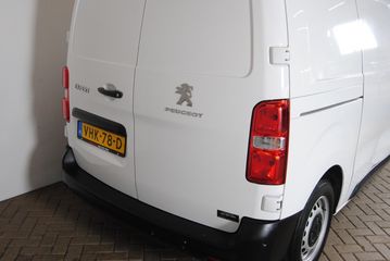 Voertuigafbeelding 12