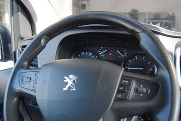 Voertuigafbeelding 15