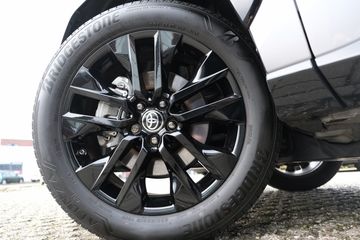 Voertuigafbeelding 8