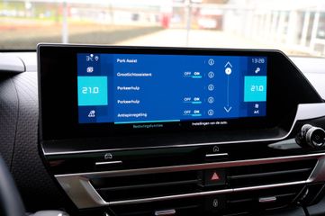 Voertuigafbeelding 16