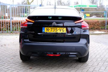 Voertuigafbeelding 7